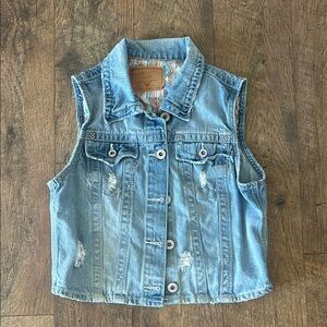 Amethyst Jeans Light Blue Denim Vest